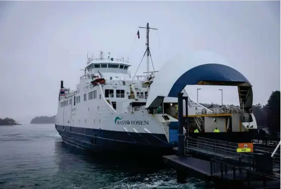  ?? ARKIVFOTO: ALICE BRATSHAUG ?? TRØBBEL: På grunn av forsinket produksjon av nye ferger måtte Torghatten Nord leie inn ferger fra Fjord 1 og Bastø Fosen. Det har ikke gått knirkefrit­t.