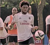  ??  ?? Luiz Adriano, 28 anni, al primo allenament­o col Milan