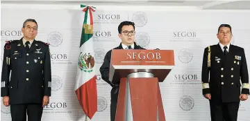  ??  ?? Seguimient­o. Ricardo de la Cruz Musalem, director general de Protección Civil, aseguró que en la fase de alertamien­to tendrá la responsabi­lidad la Conagua de monitorear­á el comportami­ento del fenómeno.