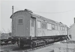  ?? ?? Prior to its relocation to the Nottingham Transport Heritage Centre in Ruddington, 1910-built Great Central Railway Barnum coach No.228 in Hull’s Alexandra Docks in the 1970s after being used tomato growing. It is currently the subject of an active restoratio­n scheme, for which a £50,000 appeal has been launched.
RICHARD W BEAMER/GCR ROLLING STOCK TRUST