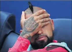  ??  ?? EN EL OJO DEL HURACÁN. Vidal sabe que está en problemas.