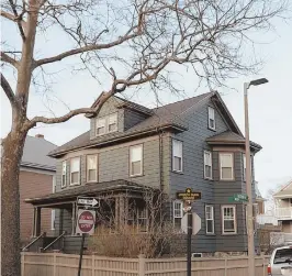  ?? STAFF FILE PHOTO BY CHISTOPHER EVANS ?? ‘OUTRAGE’: A plan to raze and recast a single-family home at 202 M St. in South Boston, above, into luxury condos has been nixed by developers after outcry from neighbors.