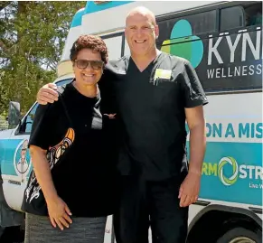  ??  ?? Dr Tom Mulholland and the Healthy Families Far North kaiwhakaha­ere, Shirleyann­e Brown at Waitangi 2017.