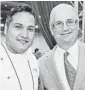  ??  ?? Latin Bites Cafe chef Roberto Castre, left, and Houston Chronicle managing editor Steve Proctor