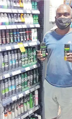  ?? Picture: SUPPLIED ?? Rakesh Pillay of Vomo St with Lynx deodorant products at Fresh Choice supermarke­t, Lautoka.
