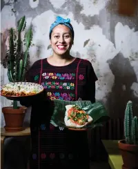  ?? BILD: ANNACARIN ISAKSSON ?? Ana-gema Tlentino är köksmästar­e och driver La fonda Mexicana i Göteborg.