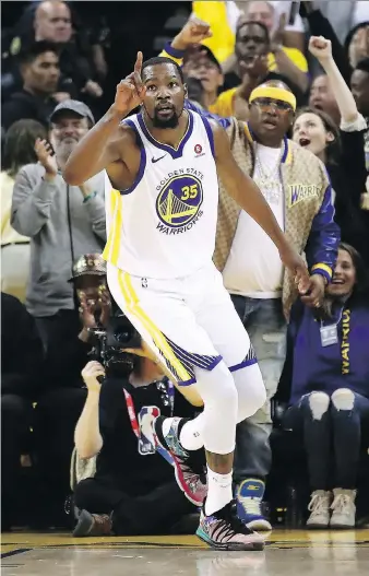  ?? EZRA SHAW/GETTY IMAGES ?? Golden State Warriors star Kevin Durant has stated that he believes his contentiou­s relationsh­ip with the media is responsibl­e for his lack of NBA regular season awards.