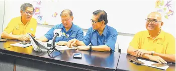  ??  ?? Ting (second left) with Lee Kim Shin (second right), SUPP Lambir branch chairman Lee Thin Hin (left) and mayor Adam Yii at the press conference.