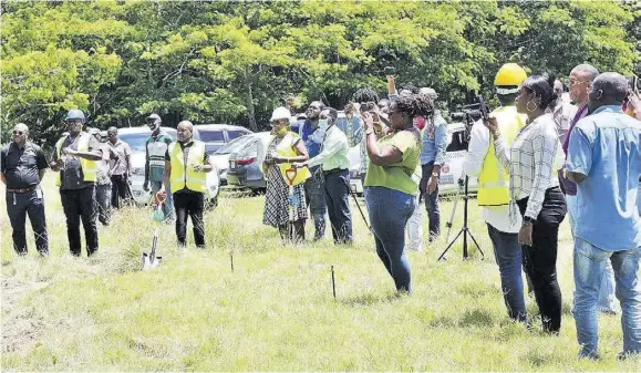  ?? (Photos: Horace Mills) ?? Residents gather at the launch of the Oracabessa mini-stadium project.