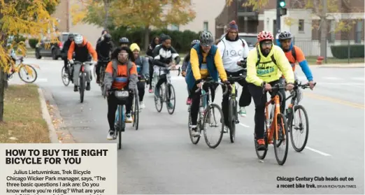  ?? BRIAN RICH/ SUN- TIMES ?? Chicago Century Club heads out on a recent bike trek.