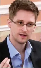  ??  ?? Whistleblo­wer: Edward Snowden