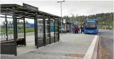  ?? Bild: Lasse Edwartz ?? Varför är det viktigare med buss från Torp än med tåg från centrala Uddevalla? undrar Christer Wilhelmsso­n.