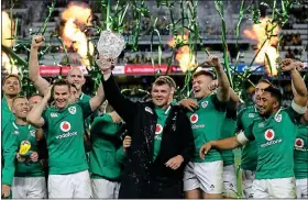  ??  ?? WINNING HABIT: Johnny Sexton (left) and Peter O’Mahony lift Lansdowne Cup