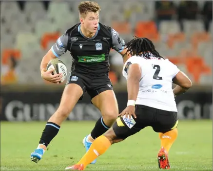  ?? Picture: Charle Lombard ?? Huw Jones in action during the Pro14 season opener against the Cheetahs in Bloemfonte­in.