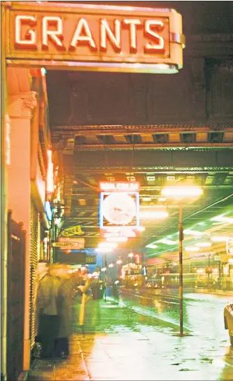  ??  ?? Hielanman’s Umbrella in 1950s Glasgow, where Russell’s Lennox series is set and, right, Peter Lohmeyer and Proschat Madani in German film based on the Jan Fabel books