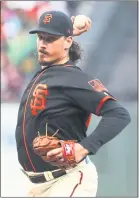  ?? STEPHEN LAM — GETTY IMAGES ?? Giants starter Jeff Samardzija struggled with his control, lasting just four innings against the A’s. He struck out only one batter.