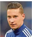  ?? FOTO: GÜTTLER/DPA ?? Julian Draxler muss sich in Paris einer neuen, fast unüberwind­baren Konkurrenz stellen.