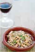  ?? Foto: dpa ?? Portugiesi­scher Bohnensala­t perfekte Vorspeise. ist eine
