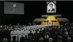  ?? ?? Japans tidligere premiermin­ister Shinzo Abe fik en statsbegra­velse i Tokyo. Foto: Jiji press/AFP