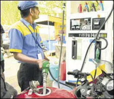  ?? MINT ?? Petrol is currently selling at ₹69.59/litre in Delhi and diesel at ₹62.29/litre despite crude oil prices slumped by over 48%.