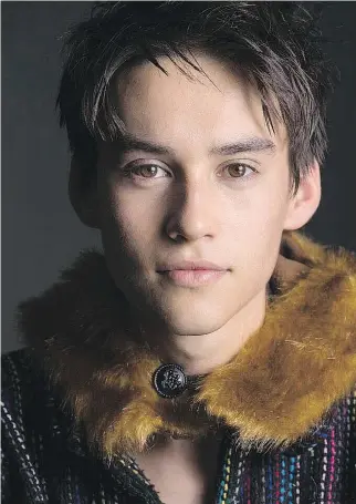  ??  ?? Rising star Jacob Collier uses looping technology to layer and sample his music, putting on high-energy shows.