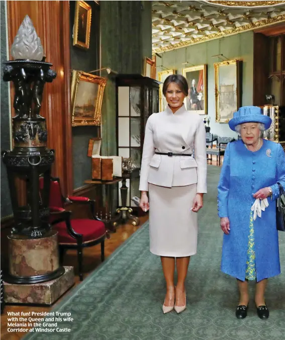  ??  ?? What fun! President Trump with the Queen and his wife Melania in the Grand Corridor at Windsor Castle