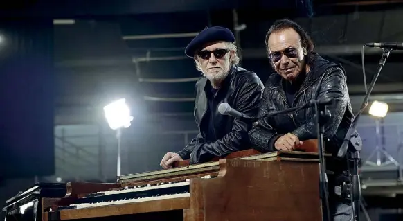  ?? (foto Benedetta Pistolini) ?? Duo
I cantautori romani Francesco De Gregori, 71 anni, e Antonello Venditti, 73 anni