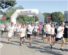  ??  ?? ON THEIR MARKS: Runners start off on their challenge last year