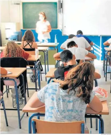  ?? ERASMO FENOY ?? Aula de un instituto de Algeciras en época de coronaviru­s.