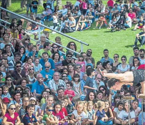  ??  ?? El parque de la Trinitat reunió estos días a unas 21.000 personas