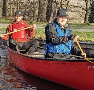  ?? ?? ●●Tom (left) and George Bentham who are canoeing across the country.