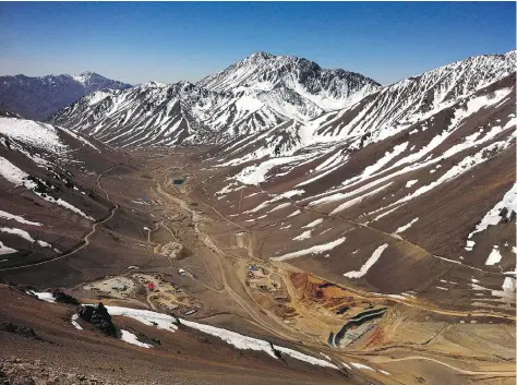  ?? POSTMEDIA NEWS FILES ?? Barrick Gold Corp. is enlisting the help of China’s Shandong Gold Group Co. Ltd. in its quest to extract gold from the Lama mine in Argentina. The announceme­nt shows Barrick’s growing reliance on Shandong following a 50/50 joint venture in Barrick’s...