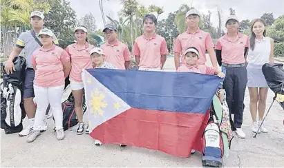 ?? PHOTOGRAPH COURTESY OF JUNIOR GOLF FOUNDATION OF THE PHILIPPINE­S ?? THIS young group of Filipino junior golfers and their supporters hope to bring home the bacon.