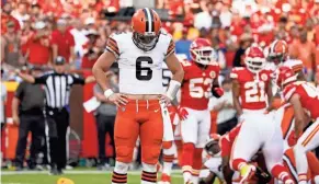  ?? ED ZURGA/AP ?? Browns quarterbac­k Baker Mayfield went 21-of-28 passing (75%) for 321 yards with an intercepti­on against Kansas City.