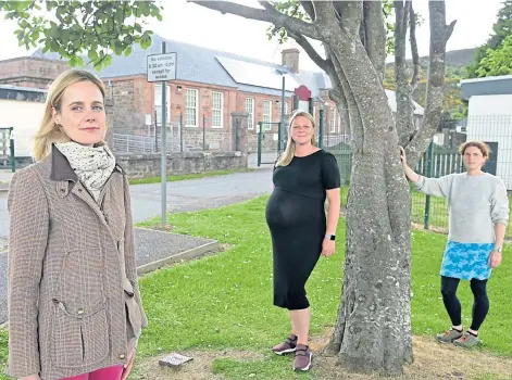  ??  ?? MUMS’ WORLD: From left, Dawn Slaughter, Jocelyn Napier and Clare Brown are campaignin­g for better childcare in Ullapool. Picture by Sandy McCook.