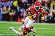  ?? L.E. Baskow/TNS ?? Kansas City Chiefs wide receiver Rashee Rice surrendere­d to police Thursday on charges including aggravated assault after he and another driver of a speeding sports car allegedly caused a crash involving a half-dozen vehicles on a Dallas highway last month.