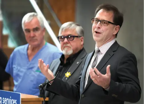  ?? CITIZEN PHOTO BY BRENT BRAATEN ?? Minister of Health Adrian Dix makes an announceme­nt about the B.C. surgical strategy Friday at UHNBC.