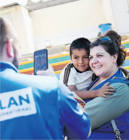  ?? SUPPLIED ?? Caroline Riseboro visits one of Plan Internatio­nal Canada’s early childhood education programs in Peru.