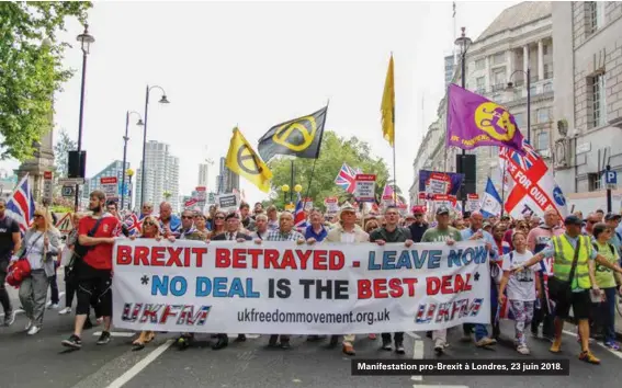  ??  ?? Manifestat­ion pro-brexit à Londres, 23 juin 2018.