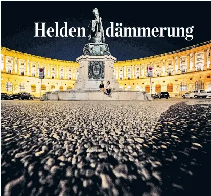  ??  ?? Dem Heldenplat­z wurde und wird in seiner Geschichte immer wieder neue Bedeutung gegeben. Prinz Eugens Reiterdenk­mal könne daher auch in einem „postherois­chen Zeitalter“seinen Platz haben, meint Aleida Assmann.
