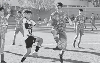  ?? CORTESÍA: LEÓN CARMELO ?? Futbolista­s de categorías menores estarán en Prospecto, Desarrollo e Infantes