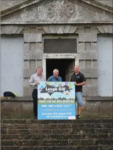  ??  ?? Phelim O’Doherty, Noel Fogarty and Chris Burns at Hazelwood House.