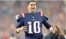  ??  ?? Quarterbac­k Jimmy Garoppolo has two starts in the NFL, both last season. GREG M. COOPER, USA TODAY SPORTS