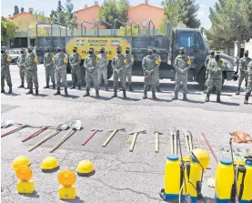  ?? ALBERTO HIERRO ?? Personal de la V Zona Militar, los héroes