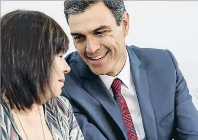  ?? DANI DUCH ?? Pedro Sánchez, en la imagen con la presidenta del PSOE, Cristina Narbona, ayer en la reunión de Ferraz