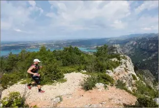  ?? (Photos www.mouv- up.com) ?? Tous les concurrent­s ont souligné la beauté des paysages et... la difficulté de cette épreuve piégeuse.