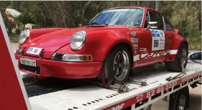  ??  ?? Below left: The end of the 2016 Adelaide Motorsport Festival Rally for Mark and the 911