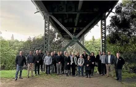  ?? ?? Cambridge’s Victoria St Bridge is getting a repaint and maintenanc­e. A pre-work blessing was attended by Ngāti Korokı¯ Kahukura representa­tives, two Cambridge councillor­s, members of the Cambridge Community Board, council staff and contractor­s.