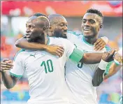  ?? AP PHOTO ?? Senegal's main man Sadio Mane (left) has scored only one goal so far in the World Cup.