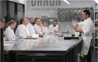  ?? (Karen Feldman) ?? NOW YOU’RE COOKING: Tomorrow’s chefs don’t put their profession­al ambition on the back burner at this culinary school at the Tel Aviv Port.